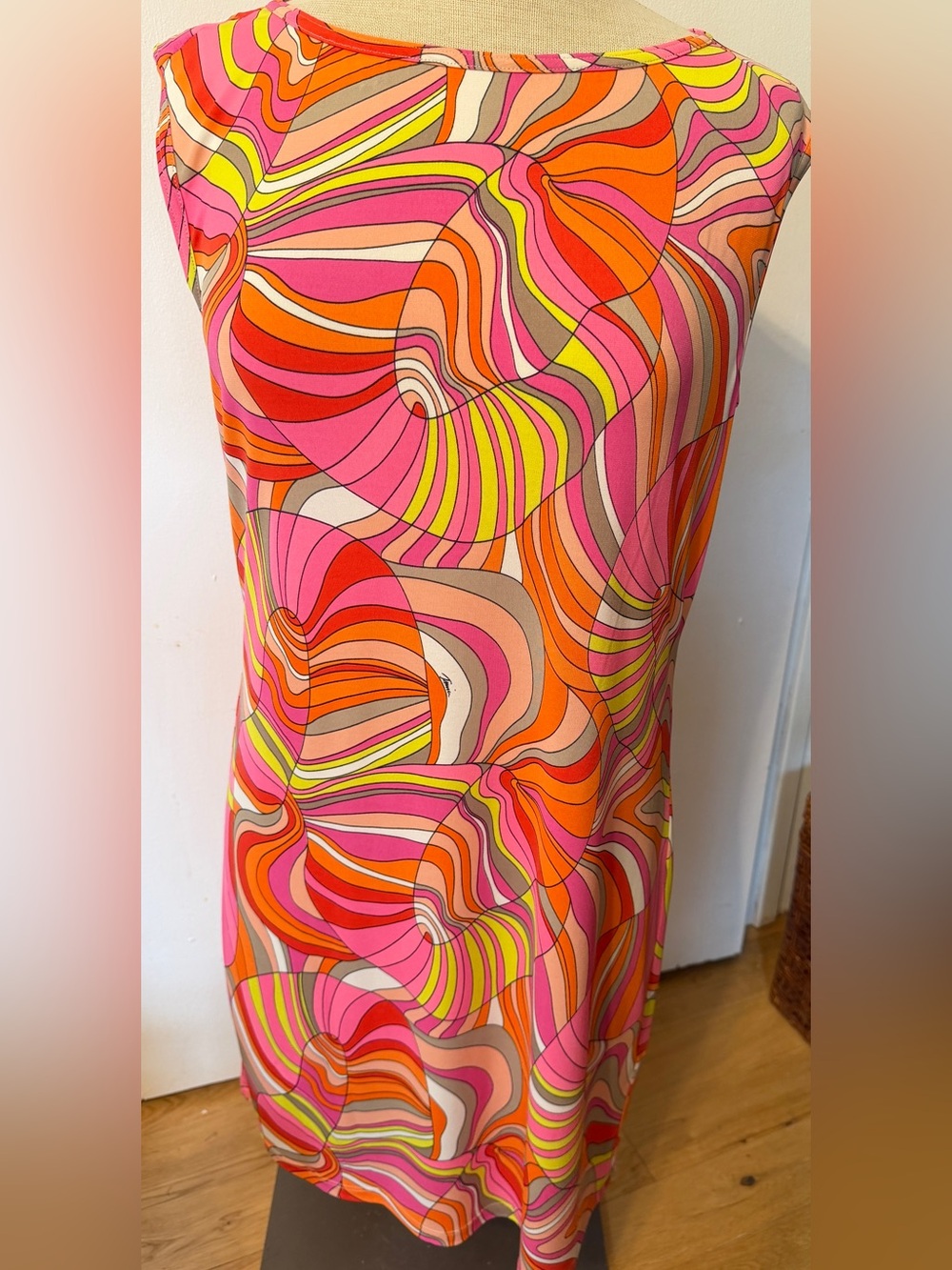Beautiful Sleeveless Cocktail DressTrina Turk Neon Swirl Print